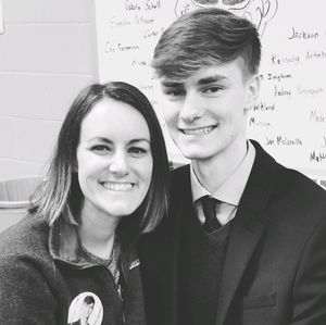 Meet your Posher, Jenny